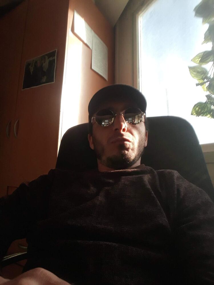  33032060  DAGESTAN, 33 ,    