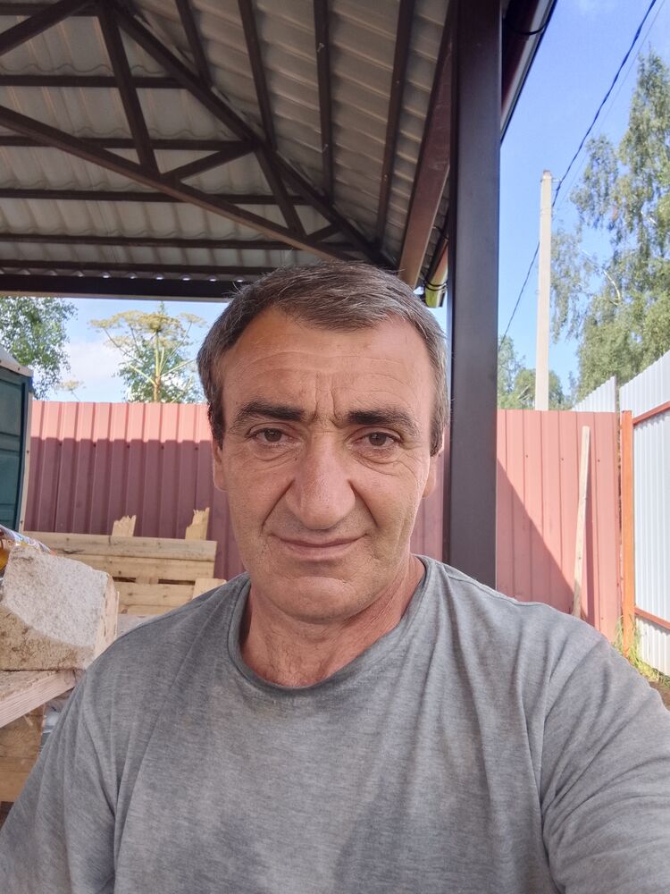  ,   Vardan, 52 ,   ,   
