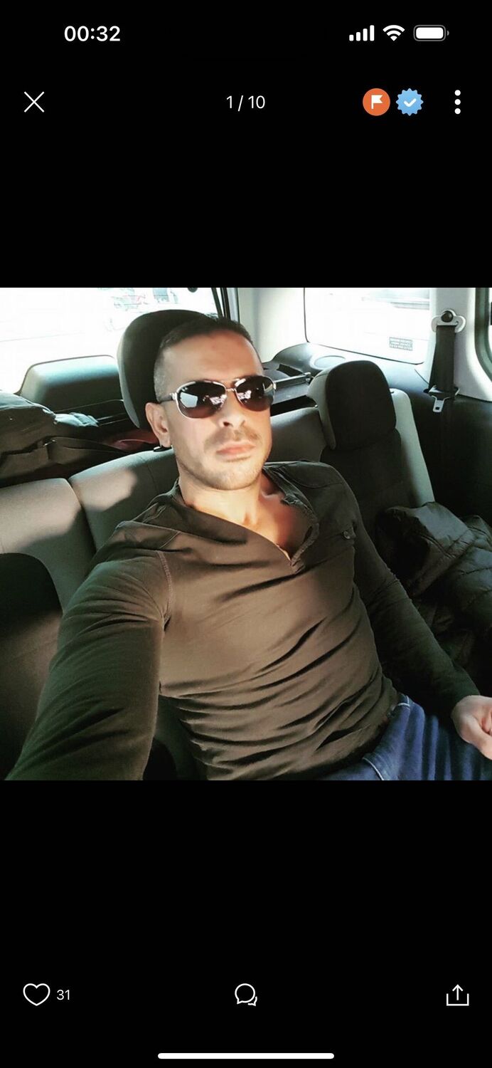  43488520  Hasan, 39 ,    