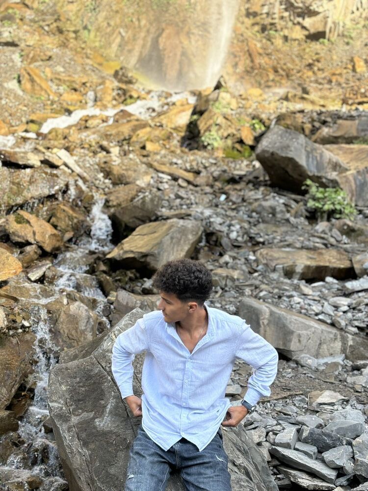  ,   Ramil, 24 ,   ,   