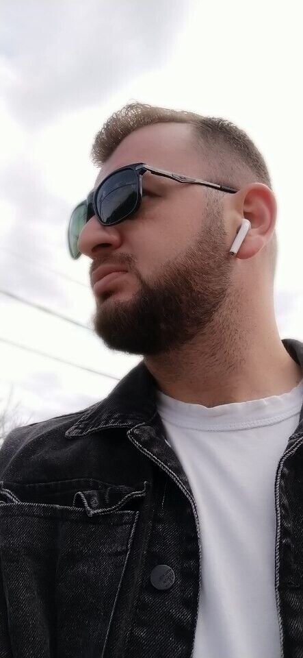  31831800  GOGA, 30 ,    