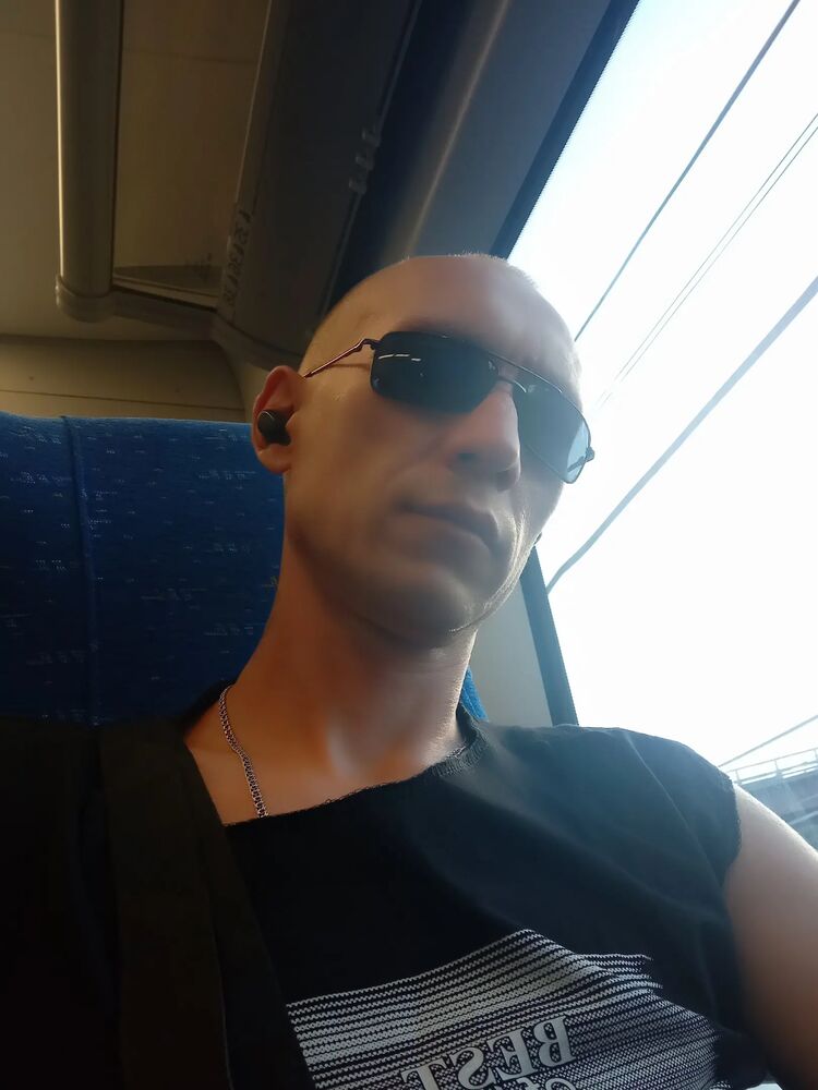  44806570  , 40 ,     