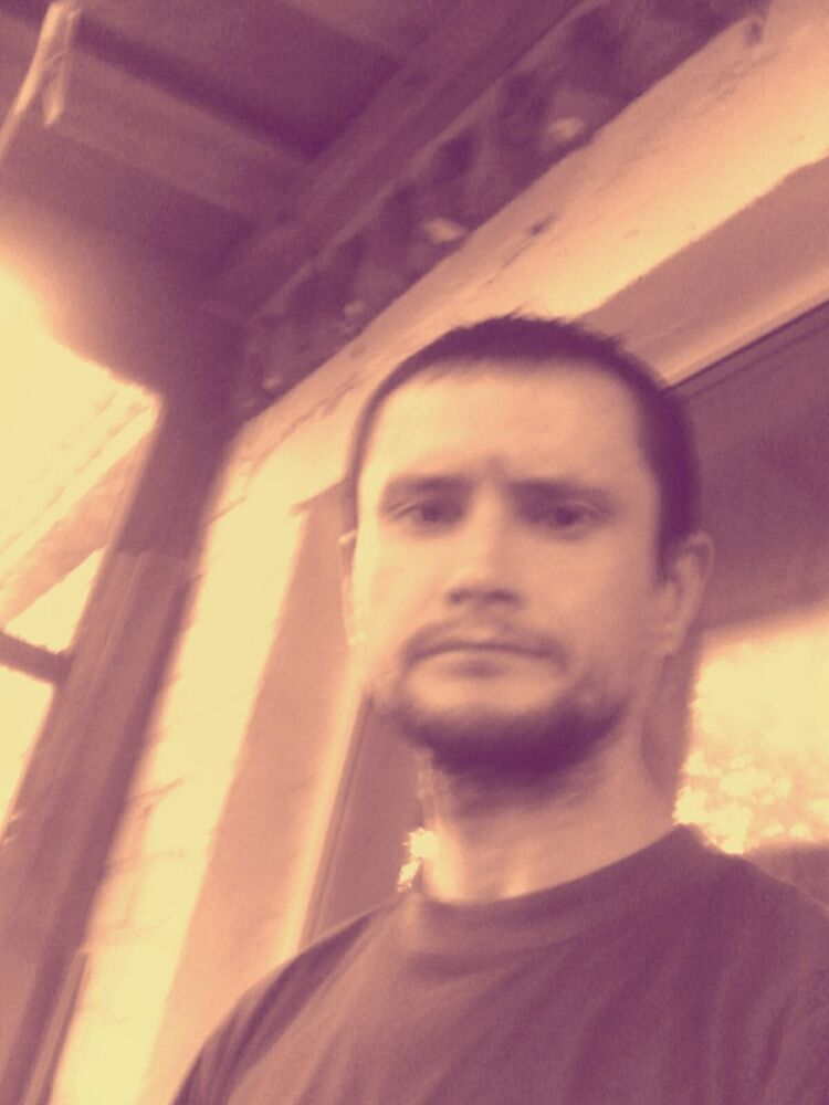   ,    livnev, 44 ,   ,   , c 