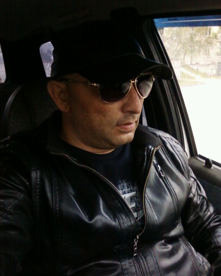  5912420  Valeri, 47 ,    --