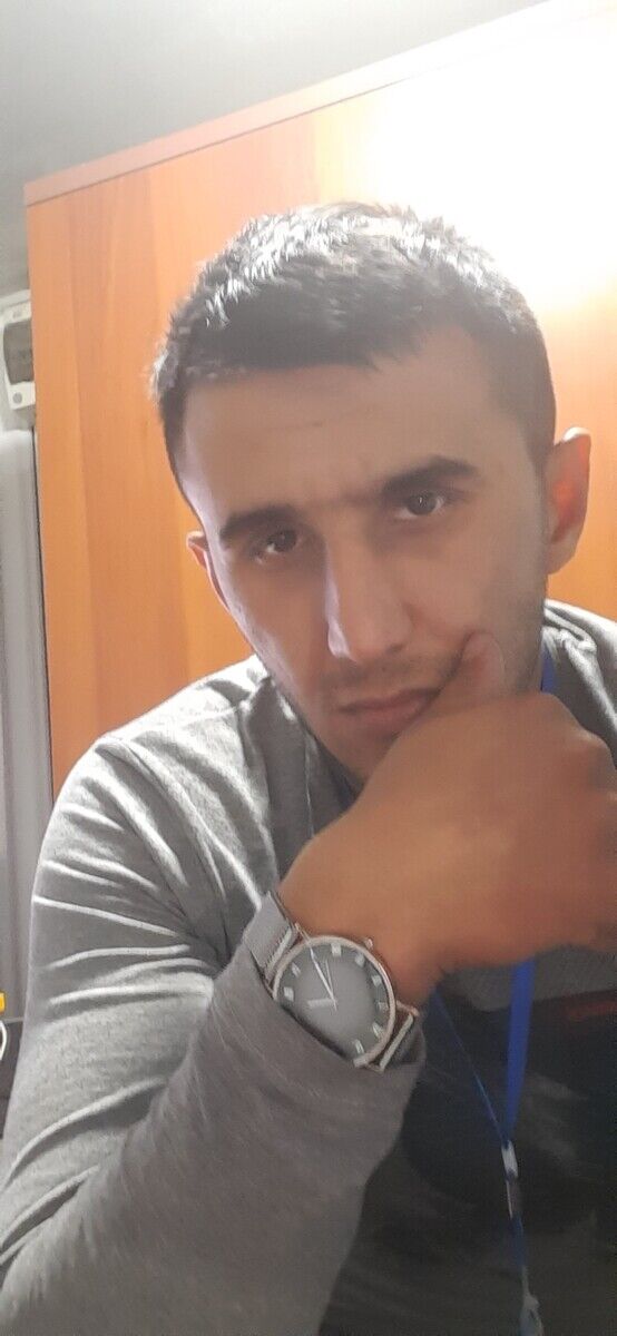  21319390  Samigjon, 30 ,    