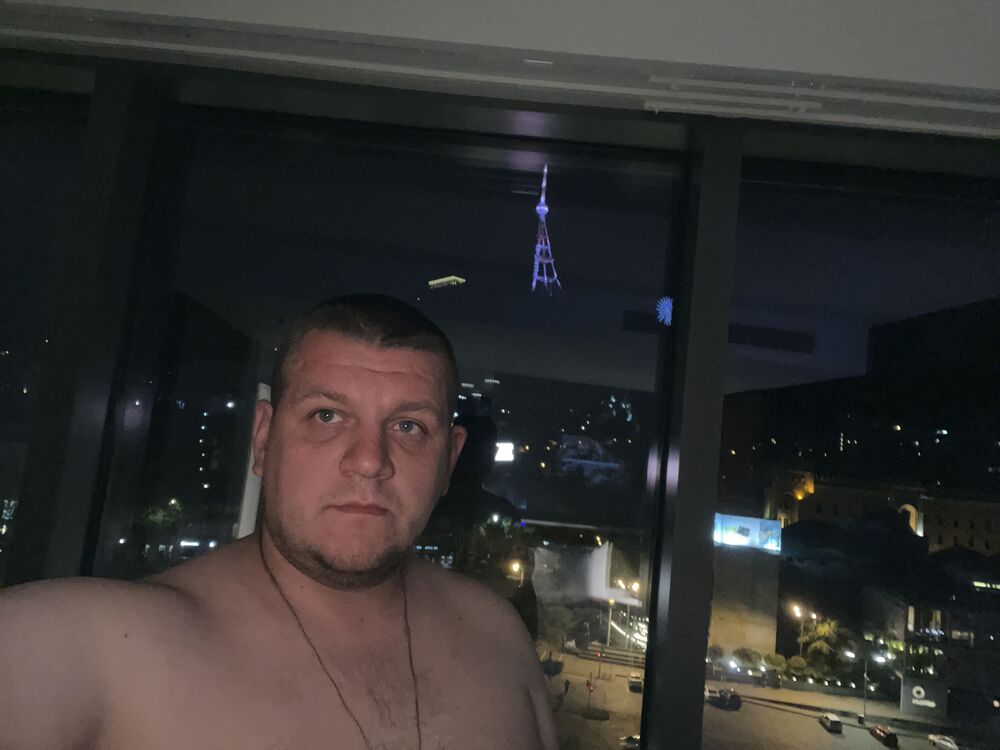  43052240  , 37 ,    