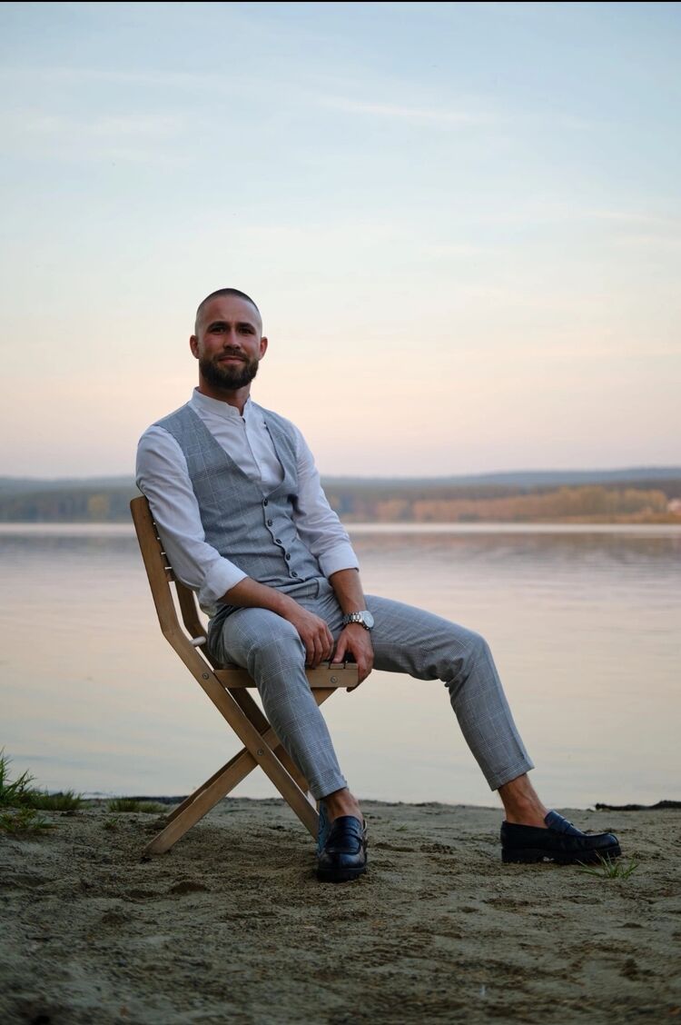  --,   Mark, 24 ,   ,   