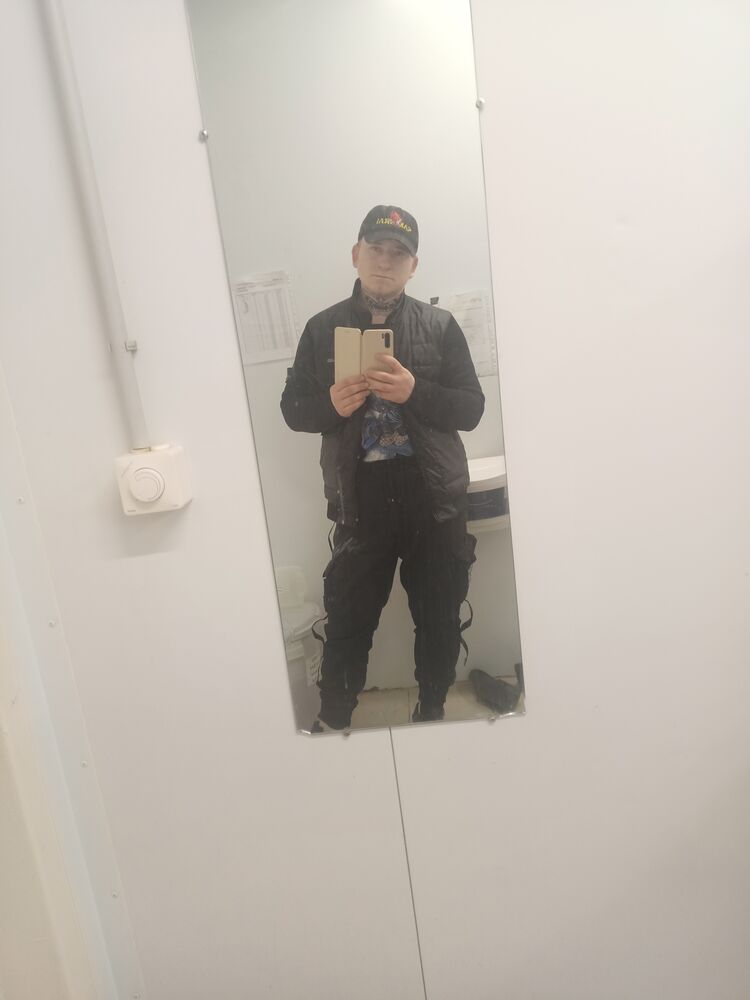  42696950  , 22 ,    