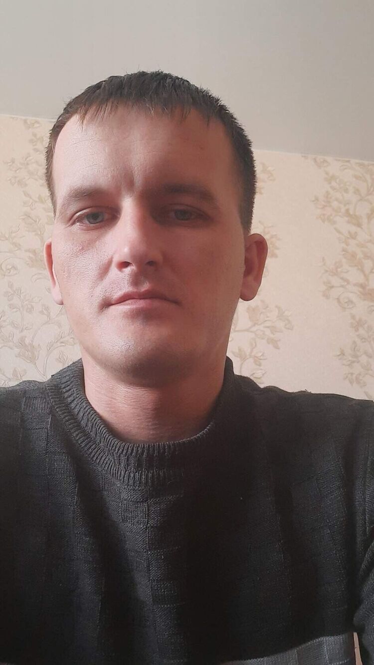  43943070  Vladimir, 35 ,    -