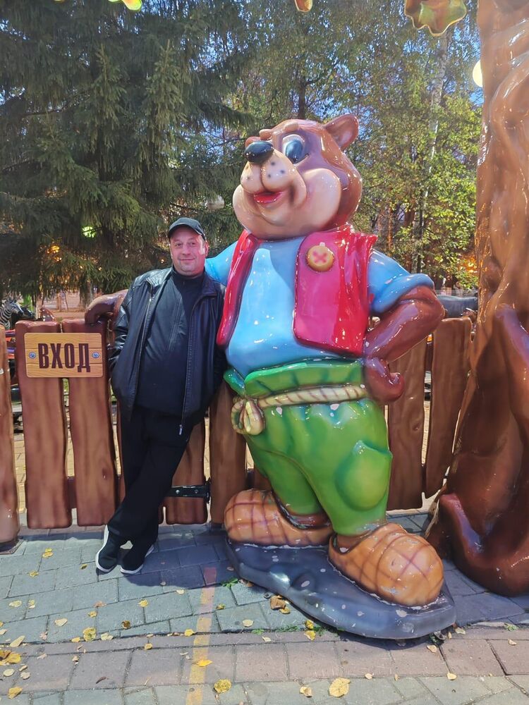 ���� 55853600 ������� �������, 44 ����, ���� ���������� � ������