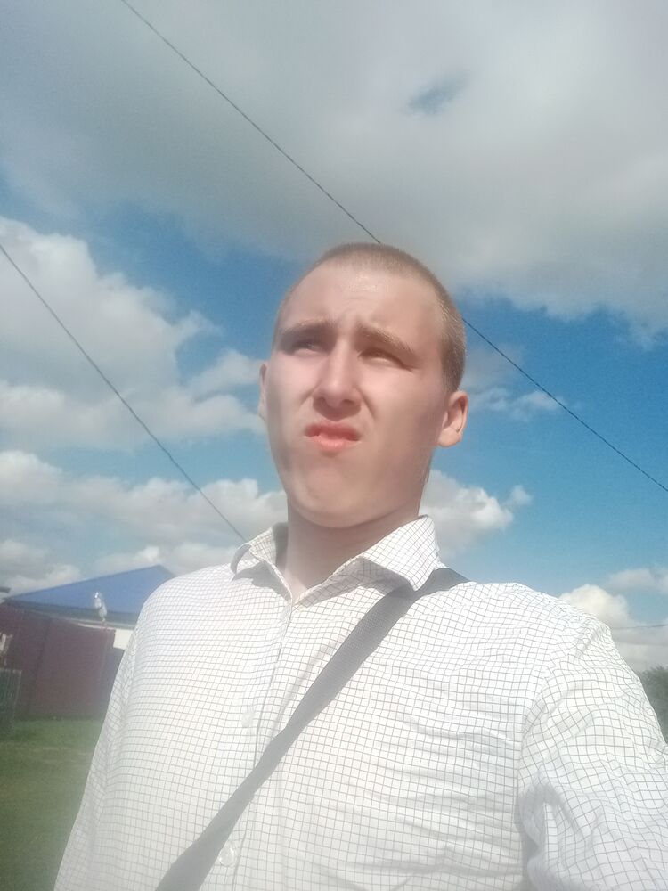  46126990  , 21 ,    