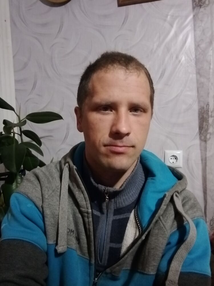  47001580  , 32 ,    