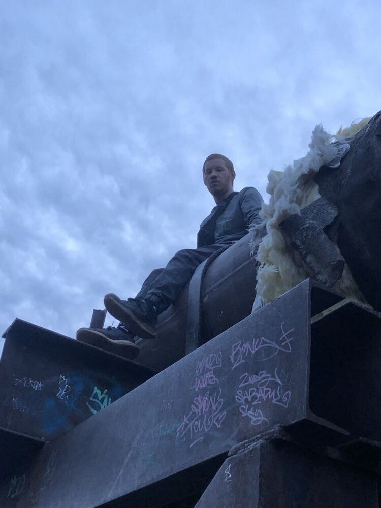  49028150  , 28 ,    