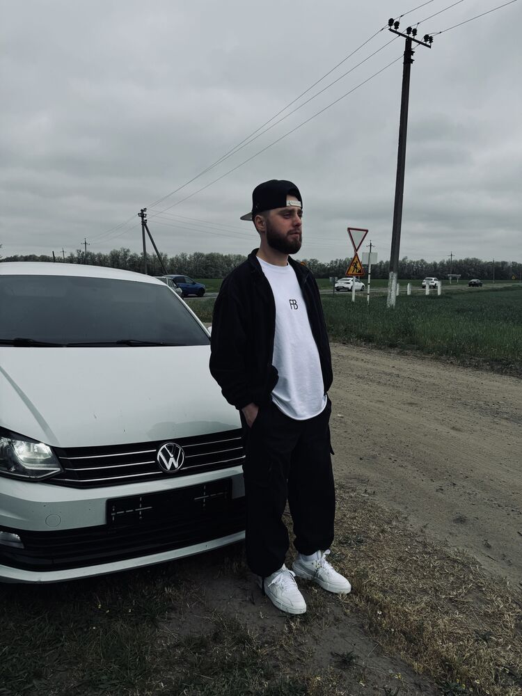  45772670  Klikov, 29 ,    