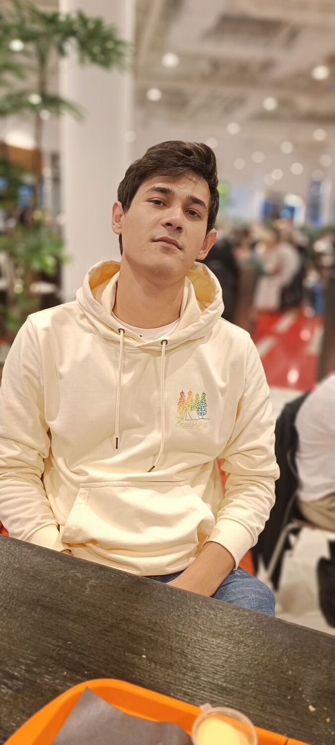  ,   , 28 ,   ,   