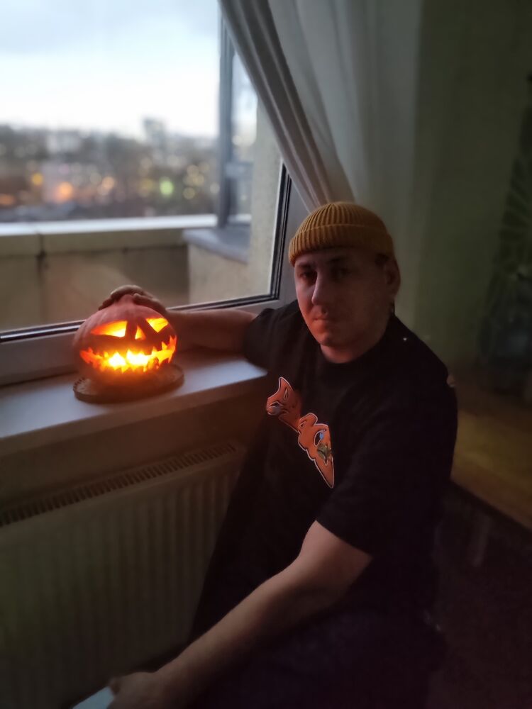  54636920  , 40 ,    -