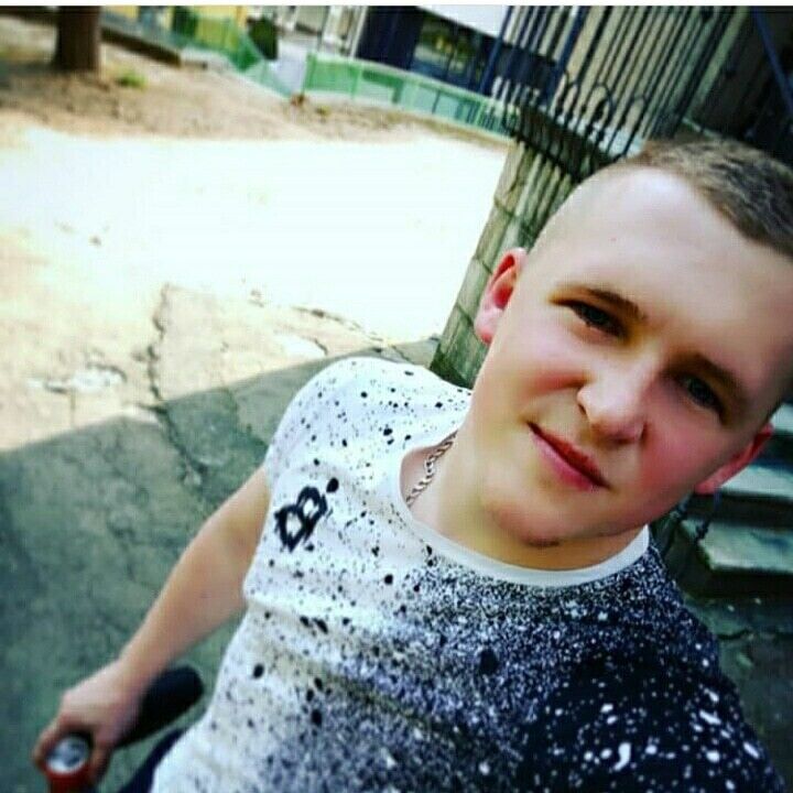  ,   Mykola, 28 ,   ,   , c 