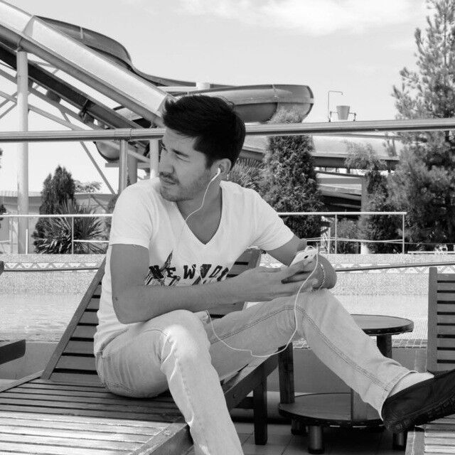  ,   Sanjar, 33 ,   ,   , c 