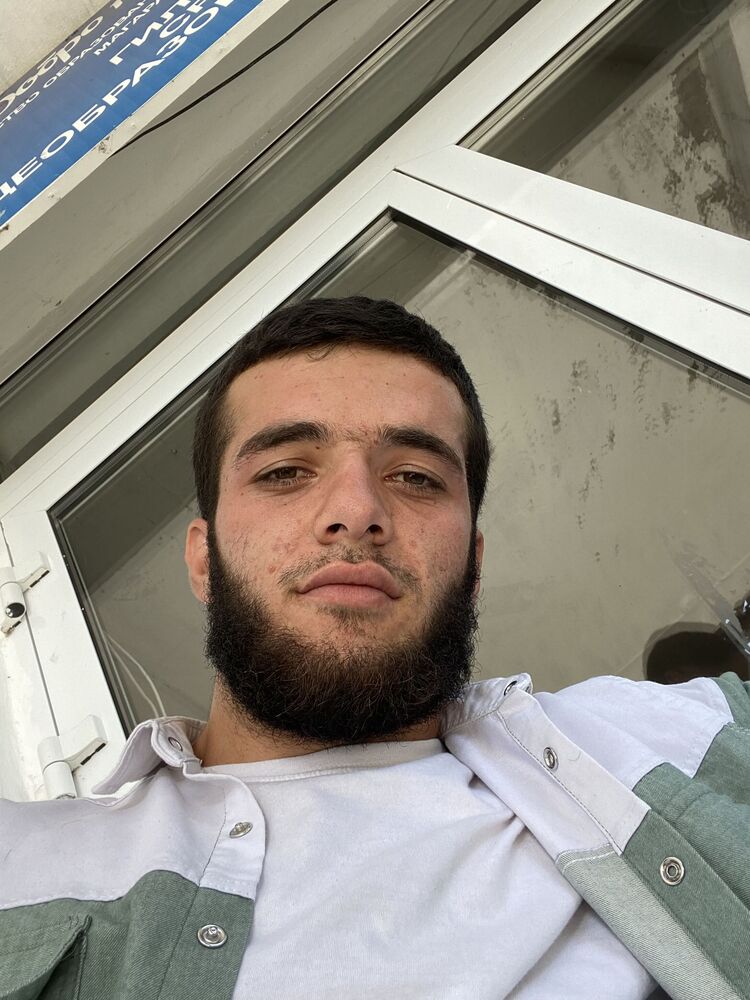  ,   Salman, 22 ,   ,   