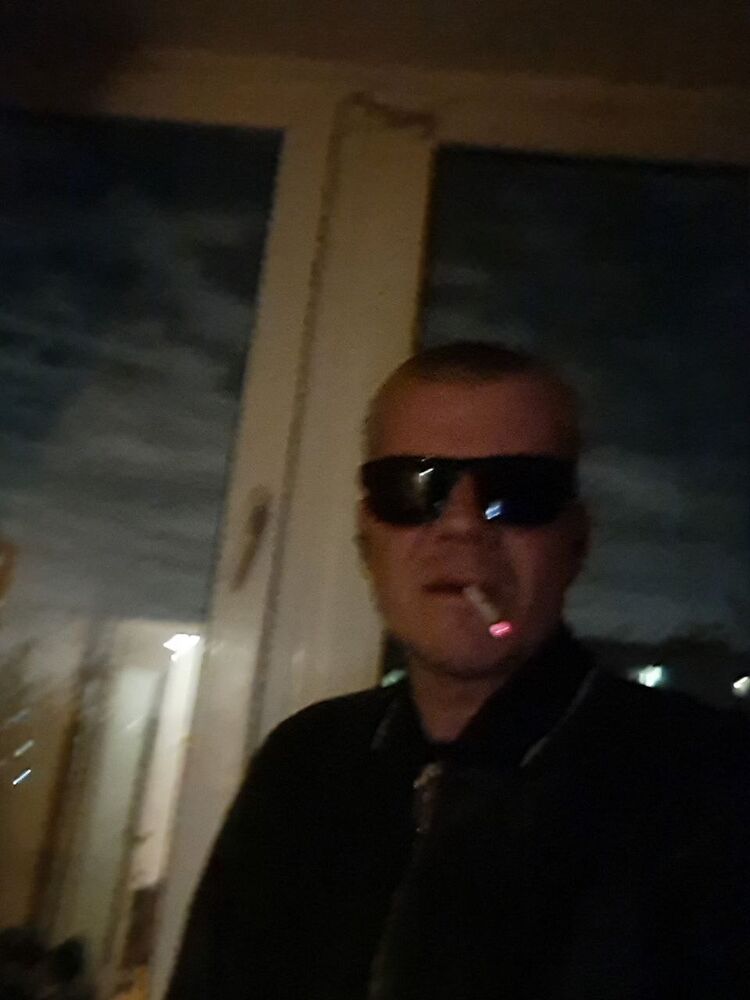  39173580  , 49 ,    