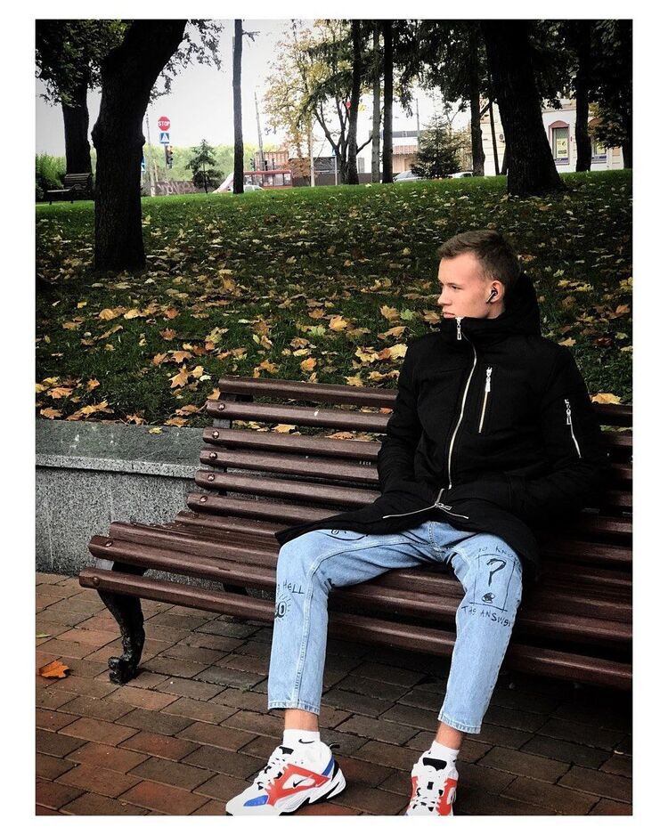  25166020  , 22 ,    