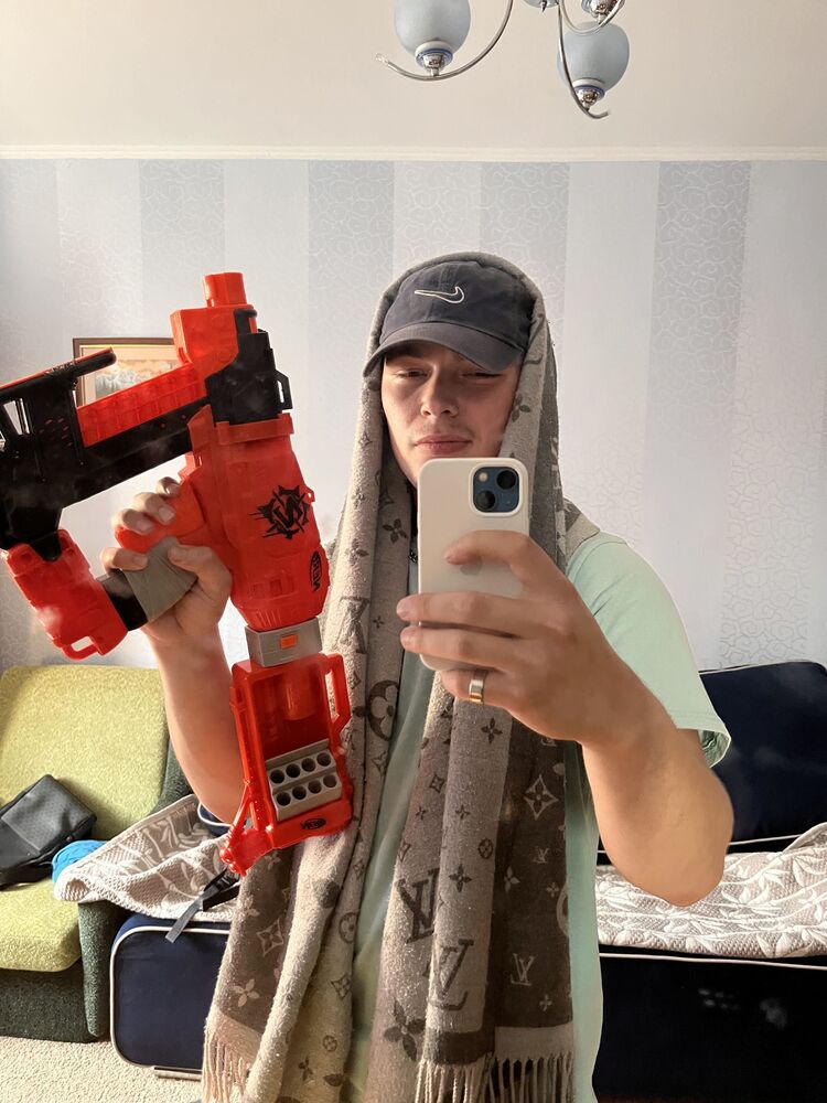  28648870  , 24 ,    
