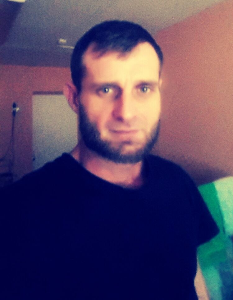  52721670  , 39 ,    