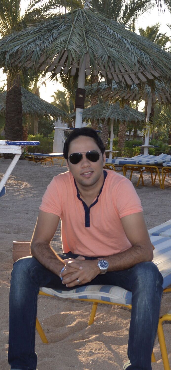  24914410  Mohamed, 42 ,    