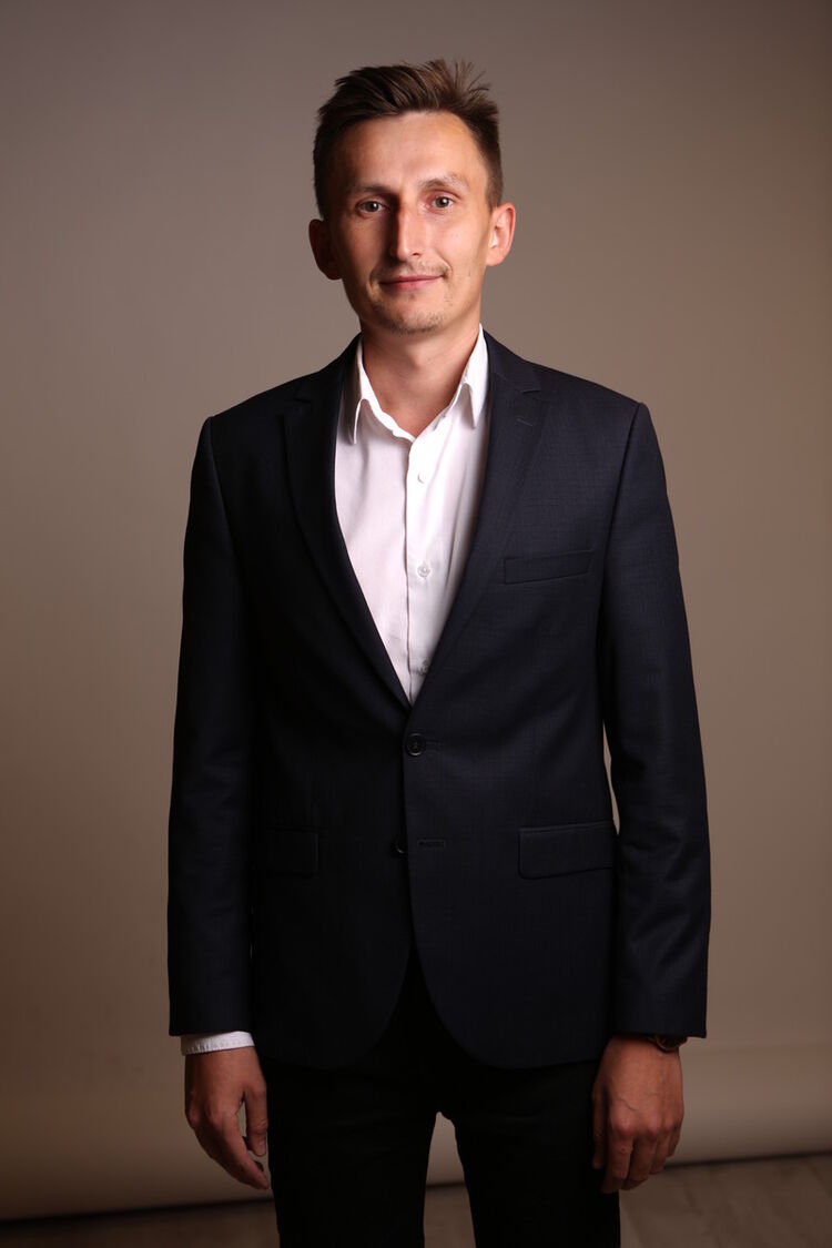  ,   Oleg, 35 ,   ,   , c 