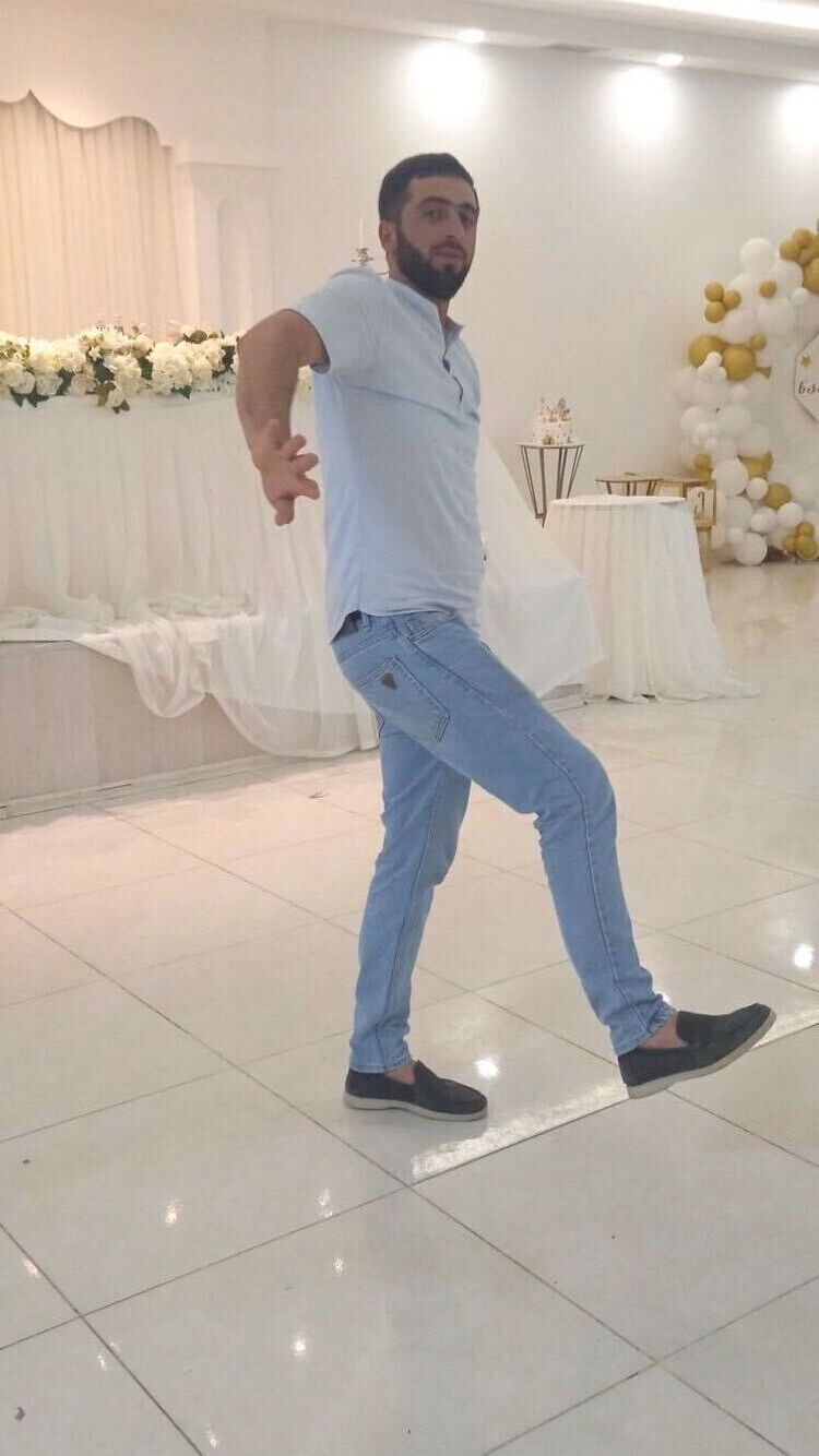  ,   Alex, 32 ,   ,   