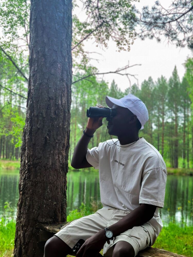  52520740  Amen, 20 ,    