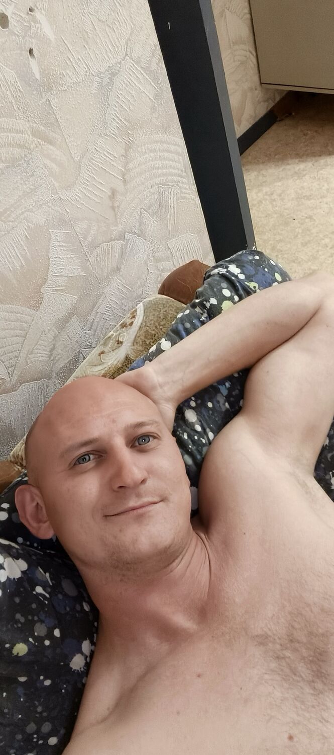  53320740  , 32 ,    