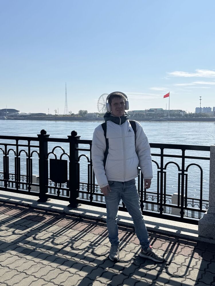  ,   Dimasik, 35 ,   ,   , c , 