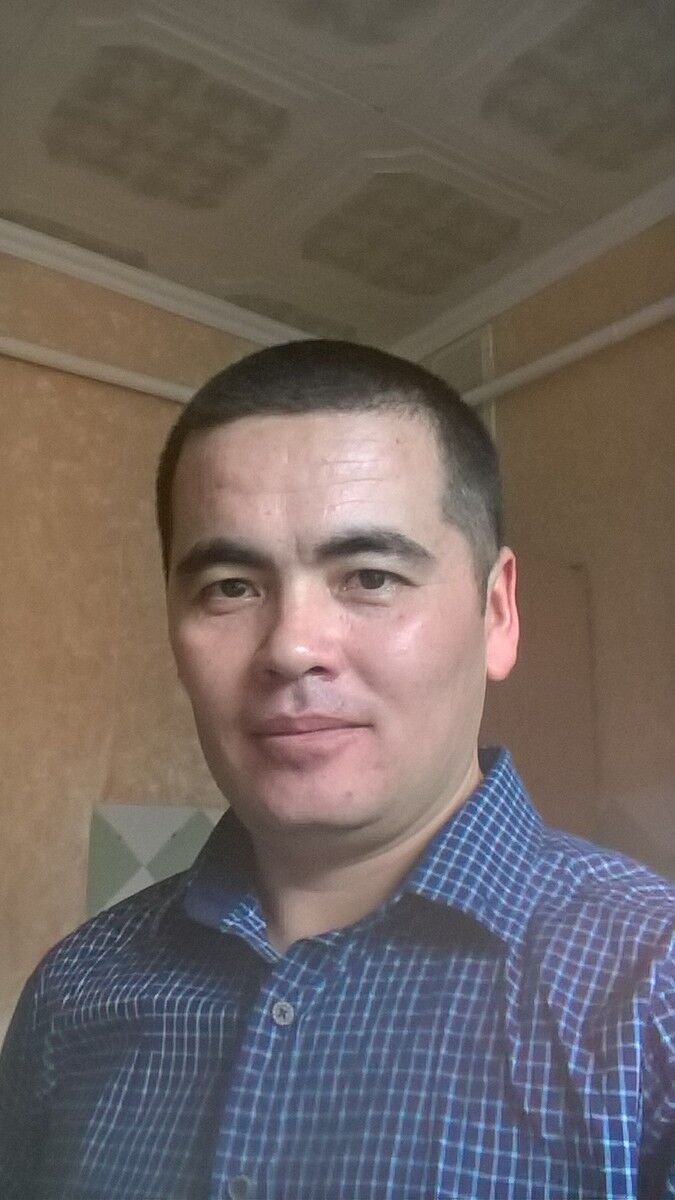  9363440  Slavik, 42 ,    