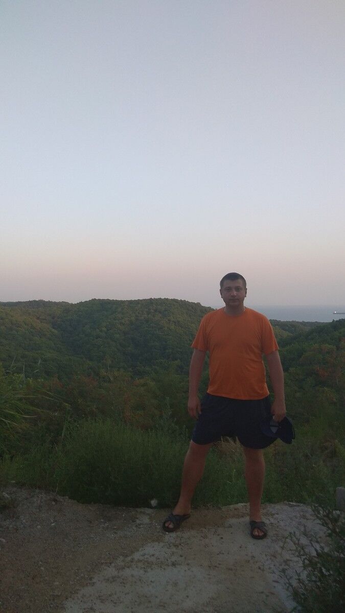  ,   Andrei, 40 ,   ,   , c 