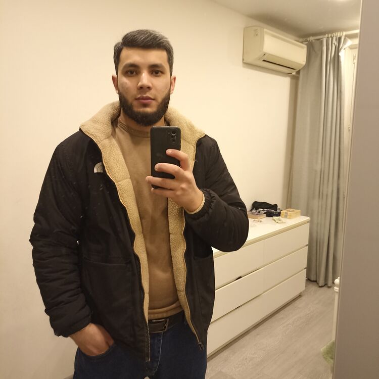  ,   Komron, 25 ,   ,   , c 