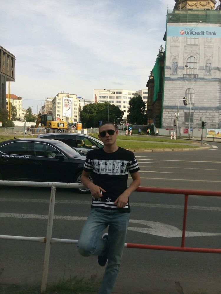  ,   Ian, 31 ,   ,   , c 