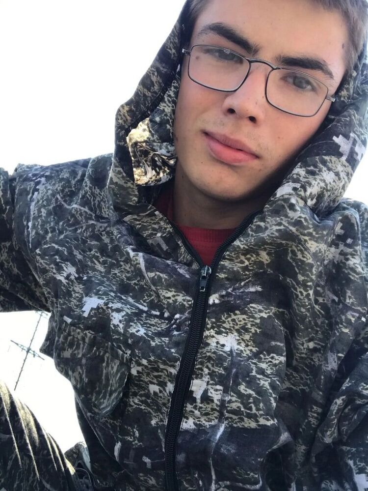  44872040  , 22 ,    
