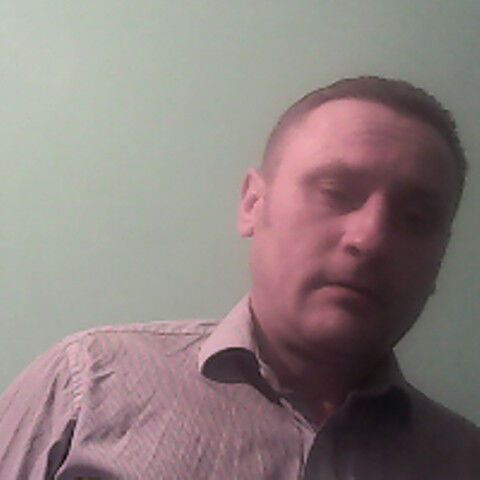  6894140  VASIL, 49 ,    