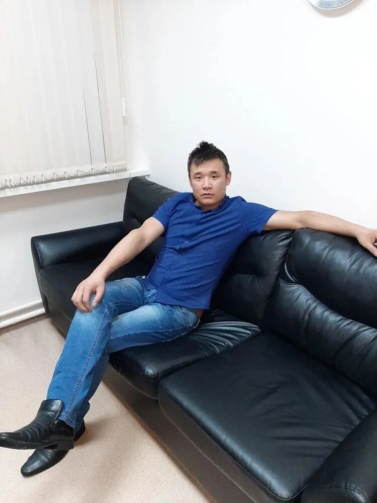  48380440  Ruslan, 25 ,    -