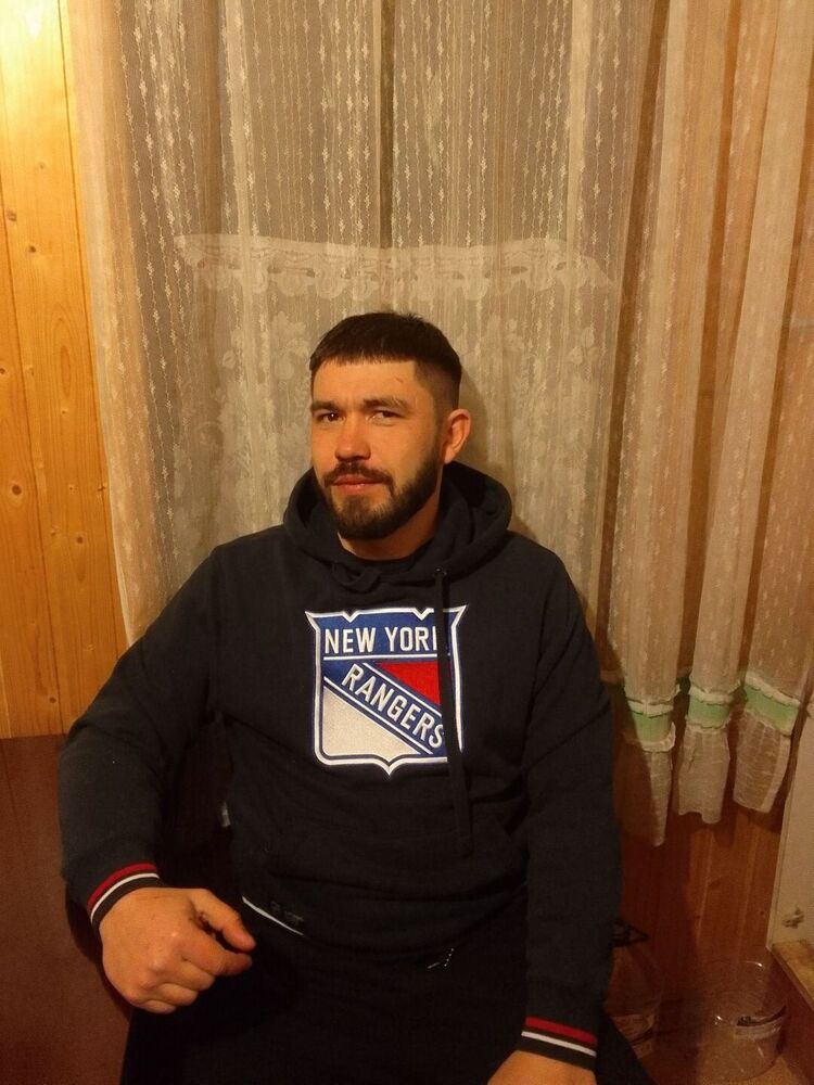  ,   DMITRIY, 39 ,     