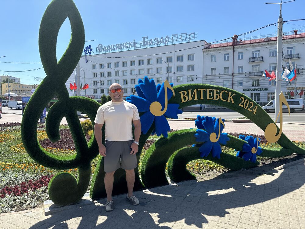  -,   Ruslan, 35 ,  