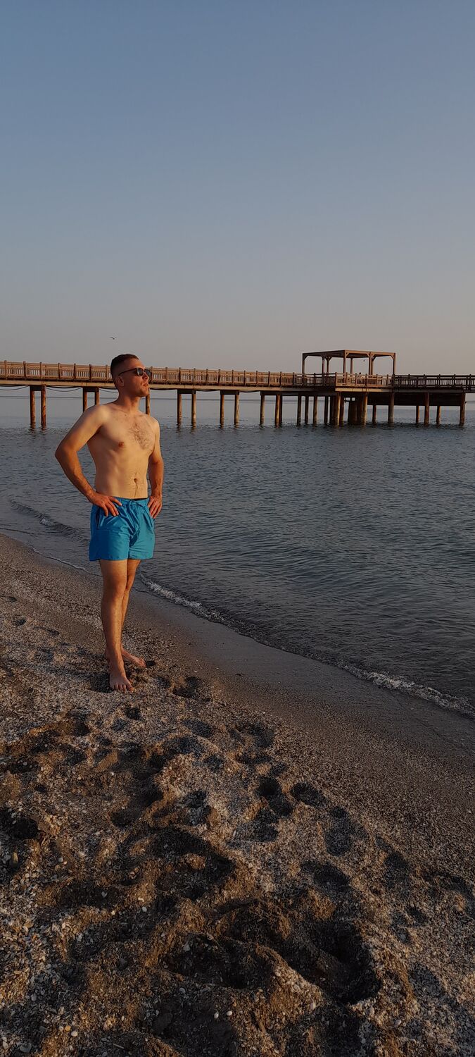   ,   Alexander, 29 ,   ,   
