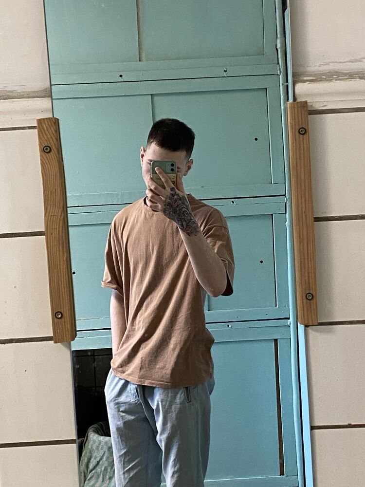  33740230  , 24 ,    