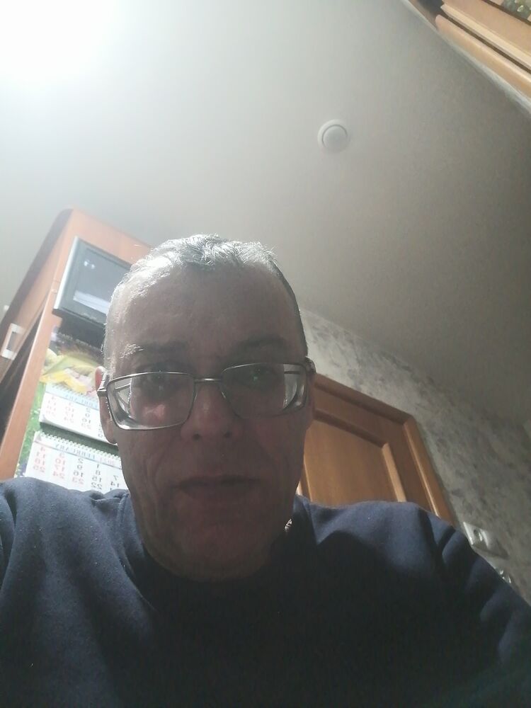  42248420  , 65 ,    