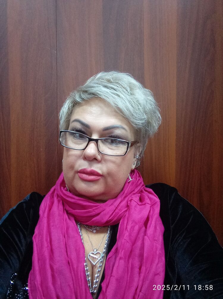  ,   Elena, 49 ,     , c 