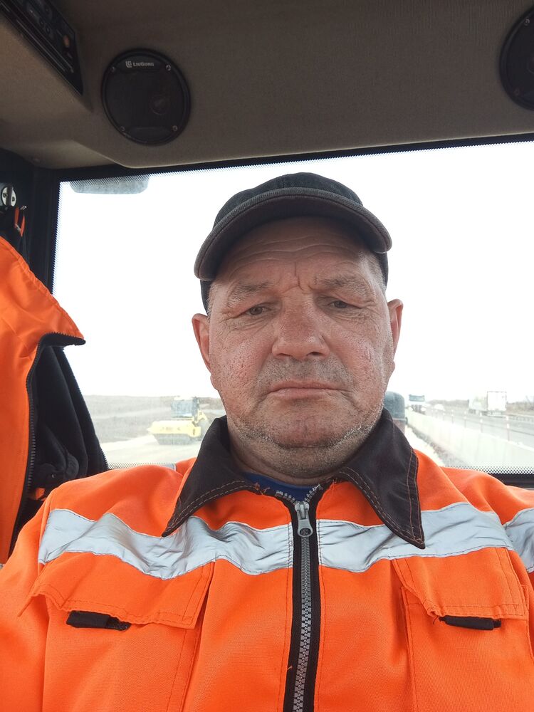  54166590  , 53 ,    -