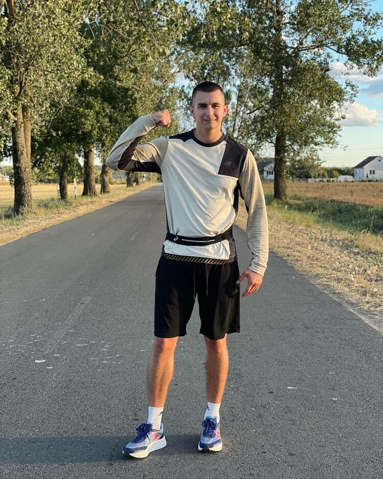 ���� 42075650 ����� ����, 25 ���, ���� ���������� � �����������