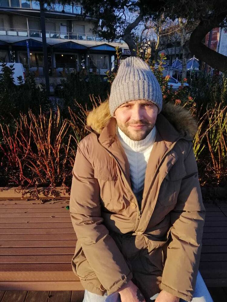  24683570  Andrey, 41 ,    Alanno