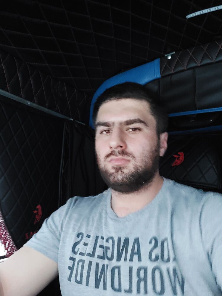 25268960  , 32 ,    